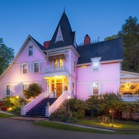 Cedar Crest Inn Asheville Exterior photo