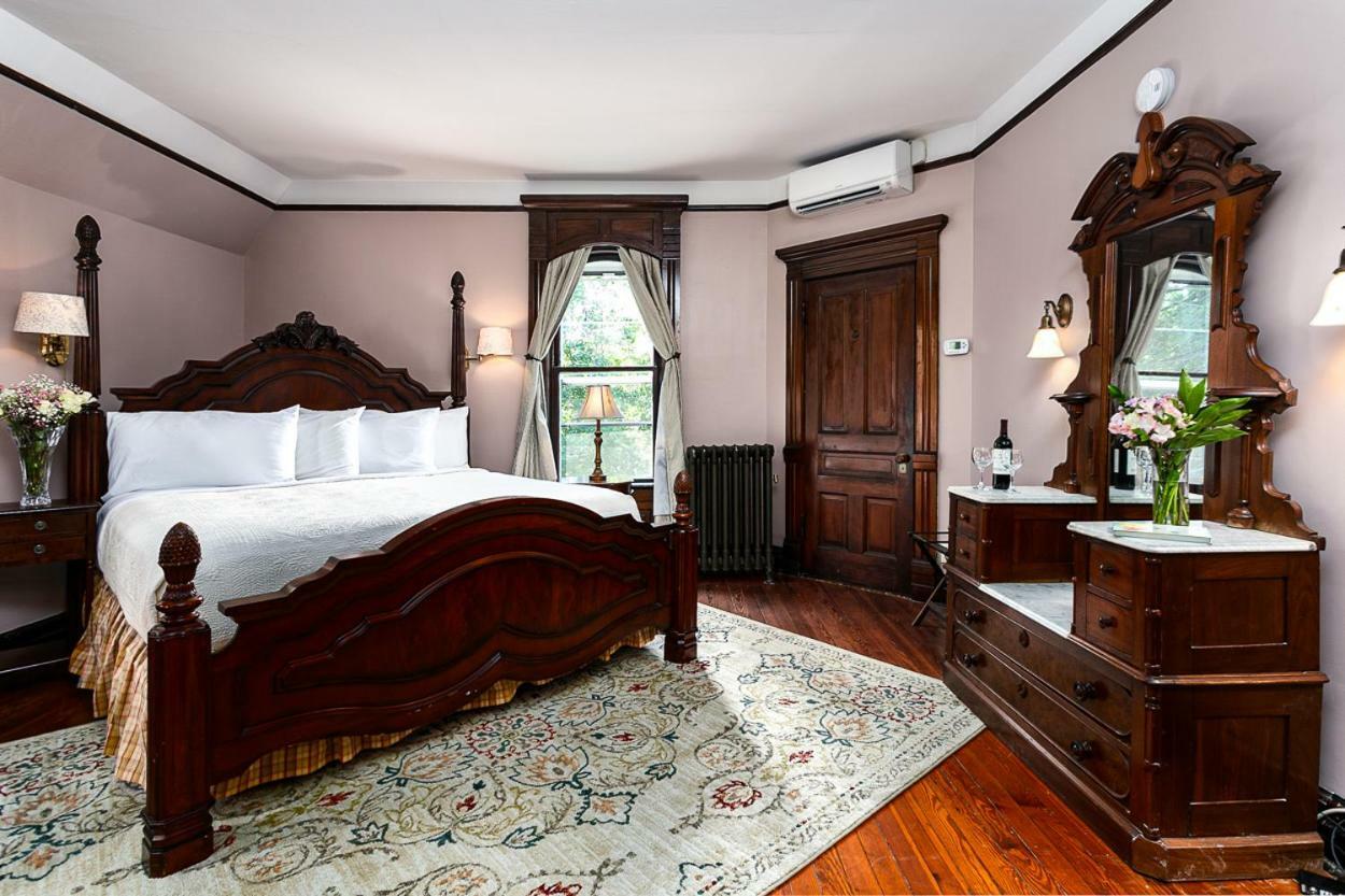 Cedar Crest Inn Asheville Exterior photo